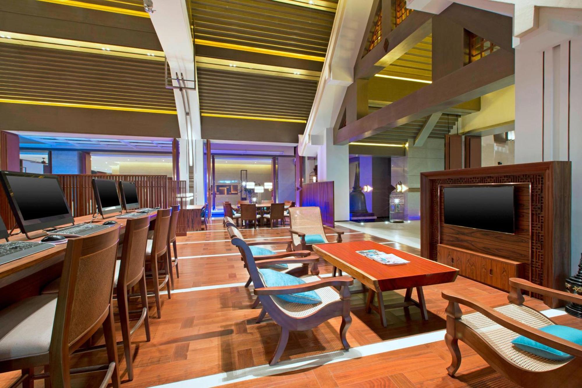 Sheraton Grand Xishuangbanna Hotel Jinghong Exterior foto